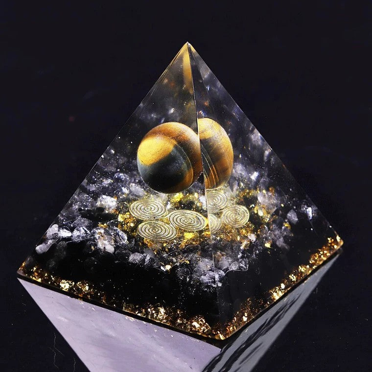 Crystal Ball Pyramid Crystal Crushed Stone Drip