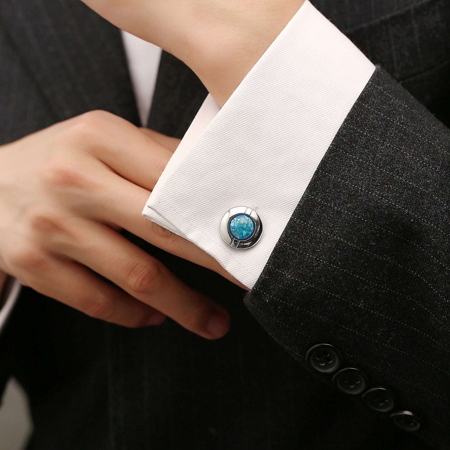 Round French Shirt Cufflinks Inlaid With Sky Blue Crystals